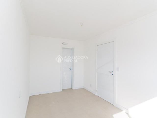 Apartamento com 2 quartos e 62m² para alugar em Vila Ipiranga, Porto Alegre