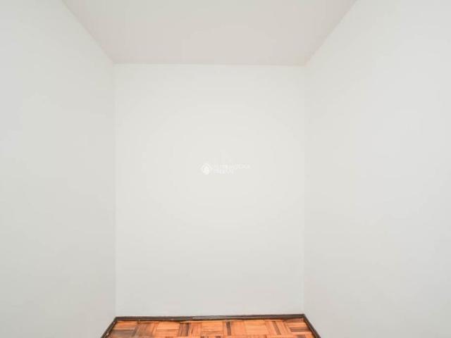 Apartamento com 2 quartos e 65m² para alugar em Rio Branco, Porto Alegre