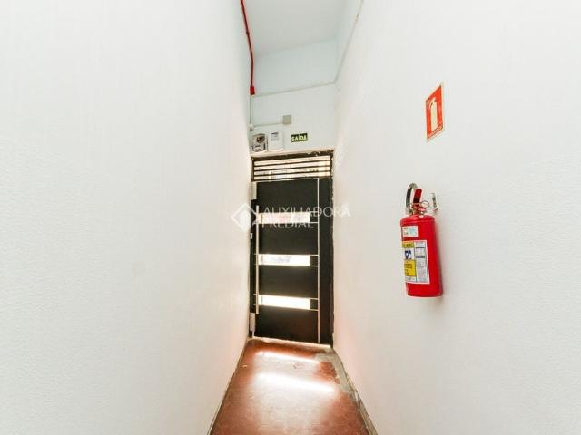 Apartamento com 2 quartos e 65m² para alugar em São João, Porto Alegre