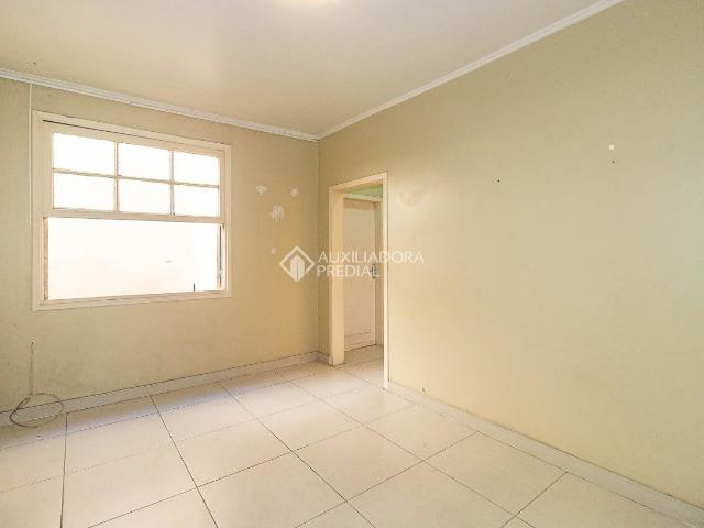Apartamento com 2 quartos e 66m² para alugar em Farroupilha, Porto Alegre