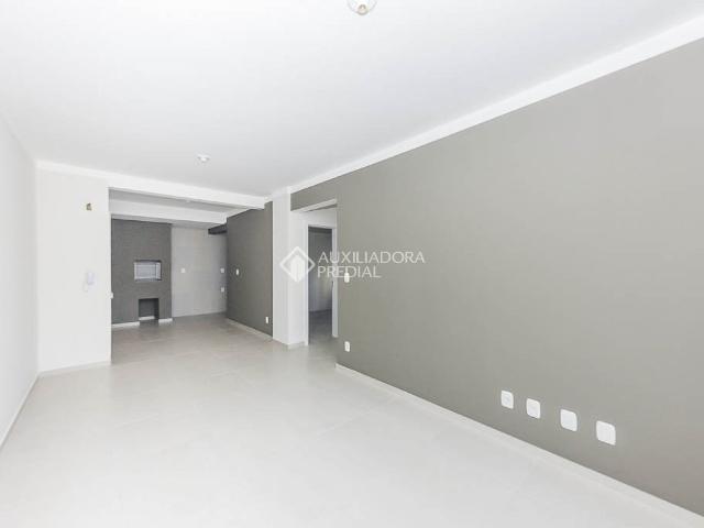 Apartamento com 2 quartos e 71m² para alugar em Jardim do Salso, Porto Alegre