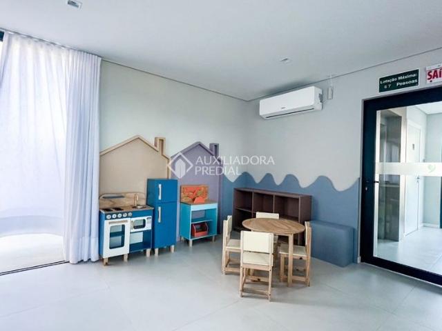 Apartamento com 2 quartos e 72m² para alugar em Pedra Branca, Palhoça