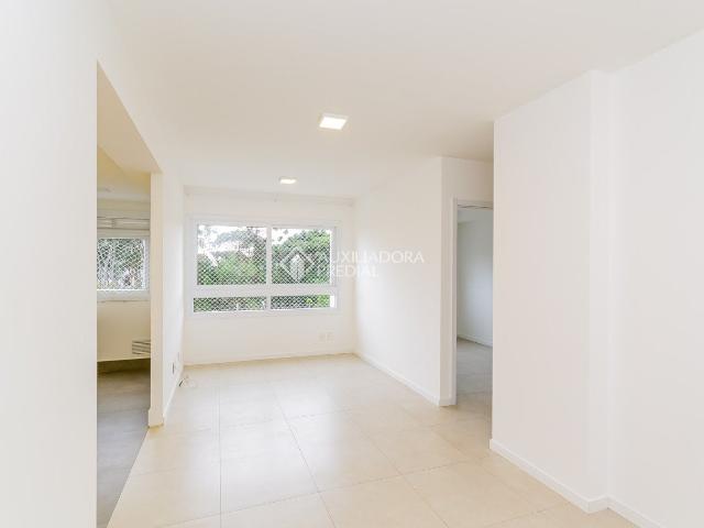 Apartamento com 2 quartos e 72m² para alugar em São Sebastião, Porto Alegre