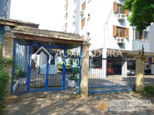 Apartamento com 2 quartos e 77m² para alugar em Alto Petrópolis, Porto Alegre