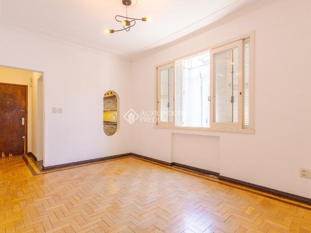 Apartamento com 2 quartos e 82m² para alugar em Farroupilha, Porto Alegre