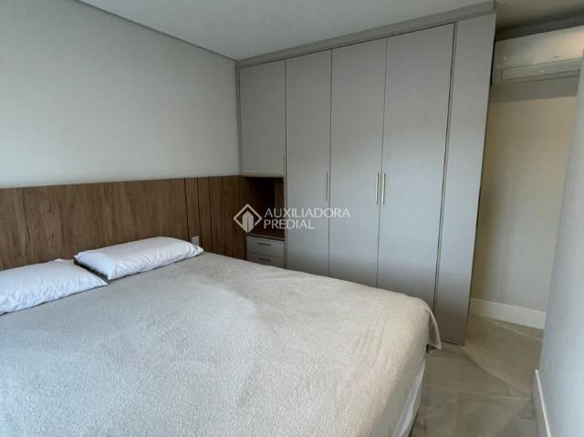 Apartamento com 2 quartos e 93m² para alugar em Praia dos Amores, Balneário Camboriú