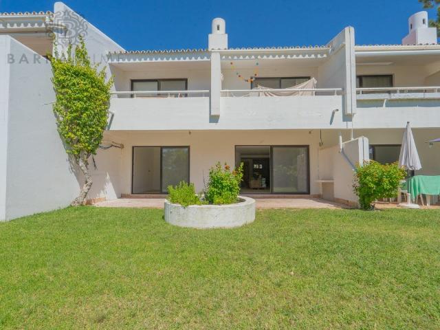 Apartamento com 2 Quartos em Condomínio Exclusivo na Quinta. 0m² Almancil