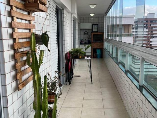 Apartamento com 2 quartos, Guilhermina, Praia Grande R$ 650 mil