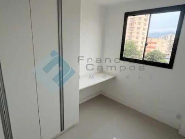 Apartamento com 2 quartos para alugar na Avenida Dom Hélder Câmara, Del Castilho, Rio de Janeiro