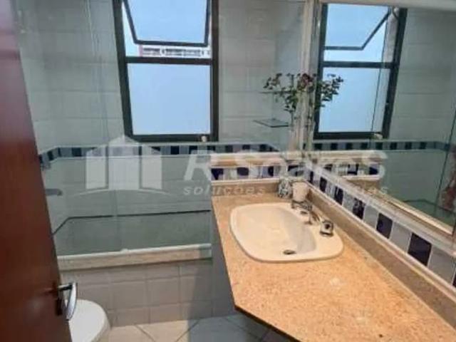 Apartamento com 2 quartos para alugar na Avenida Lúcio Costa, Barra da Tijuca, Rio de Janeiro