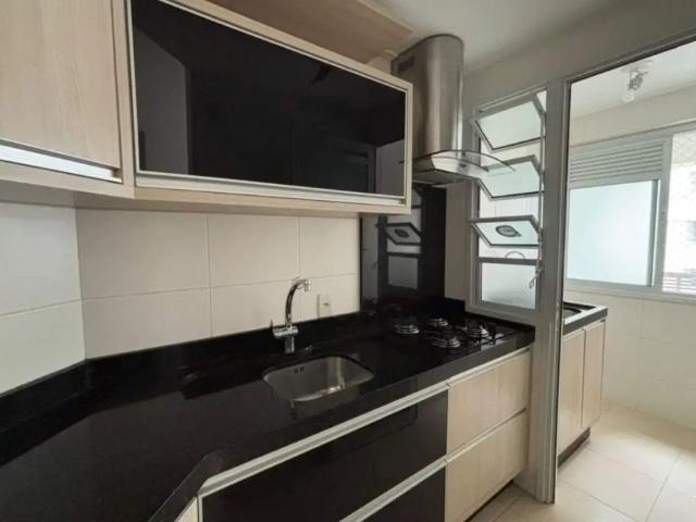 Apartamento com 2 quartos para alugar na Avenida Madre Benvenuta, 388, Trindade, Florianópolis