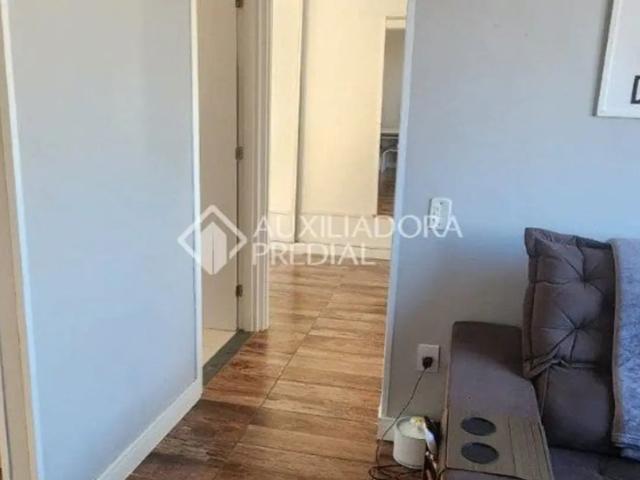 Apartamento com 2 quartos para alugar na Avenida Souza Melo, 1084, Sarandi, Porto Alegre, 42 m2 por R$ 1.400