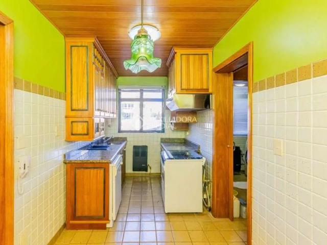 Apartamento com 2 quartos para alugar na Avenida Pirapó, 34, Petrópolis, Porto Alegre, 115 m2 por R$ 3.500