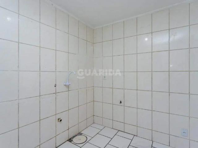 Apartamento com 2 quartos para alugar na Avenida Wenceslau Escobar, Cristal, Porto Alegre