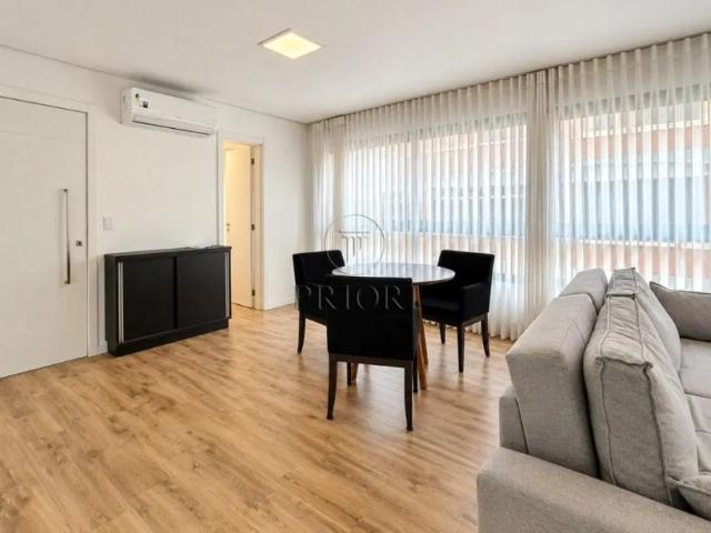 Apartamento com 2 quartos para alugar na Avenida Toropi,, Petrópolis, Porto Alegre por R$ 6.000