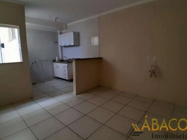 Apartamento com 2 quartos para alugar na Cidade Jardim, São Carlos