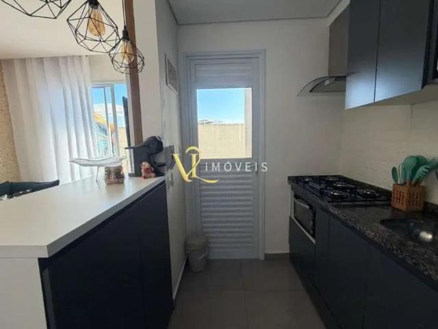 Apartamento com 2 quartos para alugar na Estrada Normândia, 405, Jardim Pioneiro, Cotia por R$ 1.950