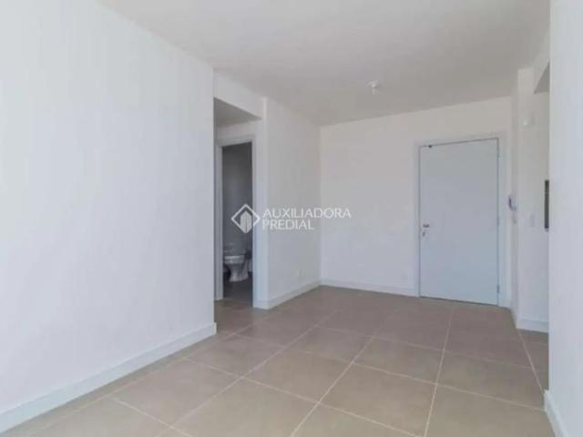 Apartamento com 2 quartos para alugar na Jayr Amaury Koebe, 220, Jardim do Salso, Porto Alegre, 59 m2 por R$ 3.200