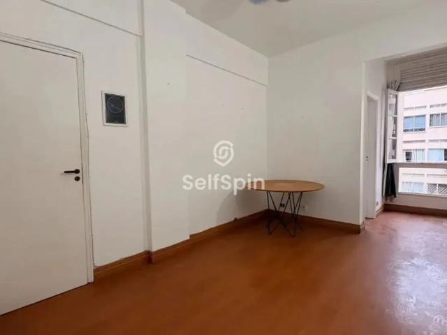 Apartamento com 2 quartos para alugar na Rua Visconde de Pirajá, Ipanema, Rio de Janeiro