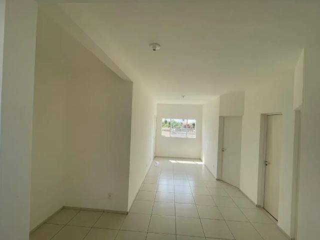 Apartamento com 2 quartos para alugar na Rua WE 03, 110, Paumirim, Caucaia