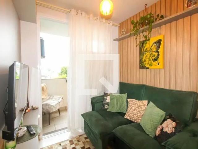 Apartamento com 2 quartos para alugar na Rua Carlos Alberto Lauermann Nunes, Olaria, Canoas