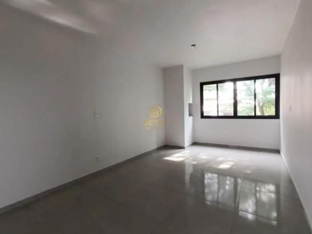 Apartamento com 2 quartos para alugar na Rua Carlos Barbosa, 129, Vera Cruz, Gravataí por R$ 2.250