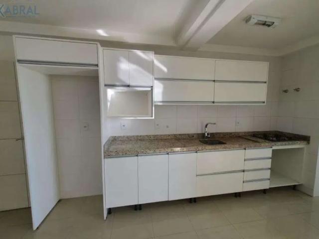 Apartamento com 2 quartos para alugar na Rua Emeline Matildes Crisemann Scheidt, 336, Centro, Palhoça