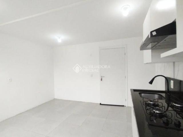Apartamento com 2 quartos para alugar na Rua Gabriel Franco da Luz, 560, Sarandi, Porto Alegre, 42 m2 por R$ 1.100
