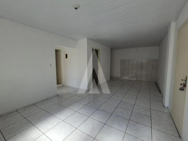 Apartamento com 2 quartos para alugar na Rua Iririú, Saguaçu, Joinville