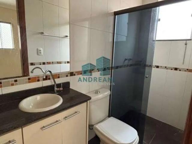 Apartamento com 2 quartos para alugar na Rua Lazarina Alvise Torraca, 860, Jardim Amaryllis, Poços de Caldas por R$ 1.400