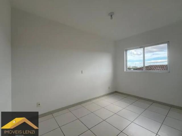 Apartamento com 2 quartos para alugar na Rua Londrina, 245, São Marcos, Joinville