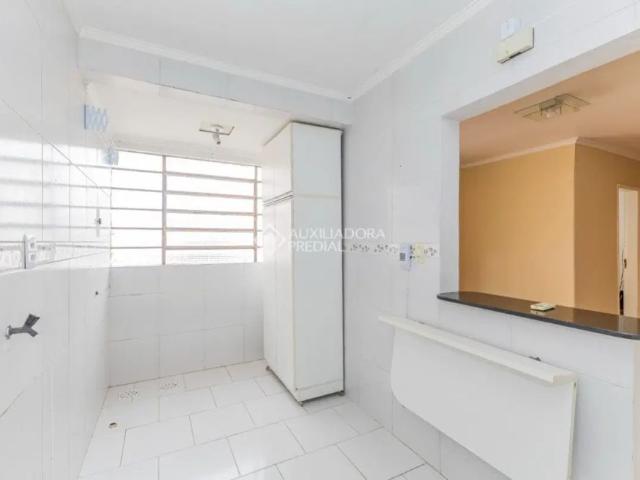 Apartamento com 2 quartos para alugar na Rua Marechal Francisco Antônio Bitencourt, 125, Jardim Leopoldina, Porto Alegre, 54 m2 por R$ 1.300