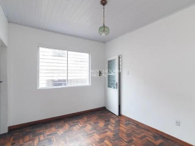 Apartamento com 2 quartos para alugar na Rua Orfanotrófio, 184, Santa Tereza, Porto Alegre, 55 m2 por R$ 1.200