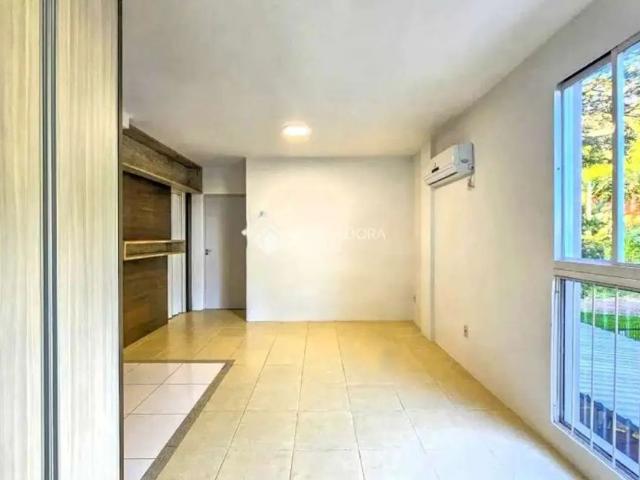 Apartamento com 2 quartos para alugar na Rua Poços de Caldas, 550, Vila Nova, Novo Hamburgo, 49 m2 por R$ 1.600