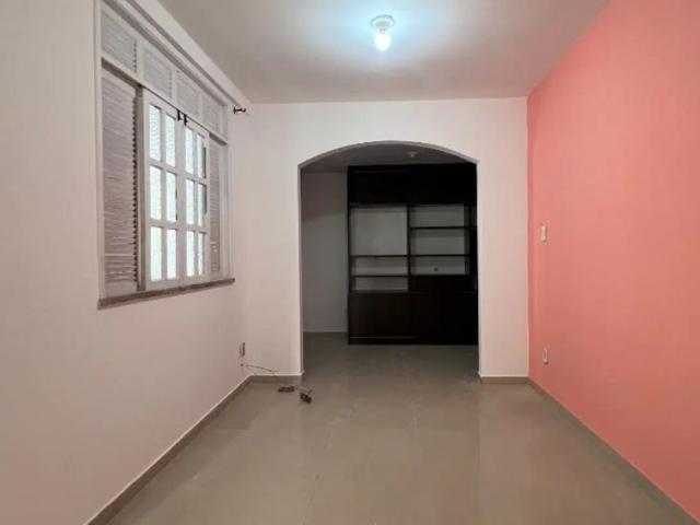 Apartamento com 2 quartos para alugar na Rua Rocha Leal, Barbalho, Salvador