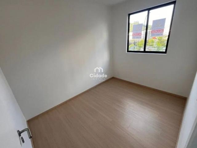 Apartamento com 2 quartos para alugar na Vila Baependi, Jaraguá do Sul por R$ 2.250