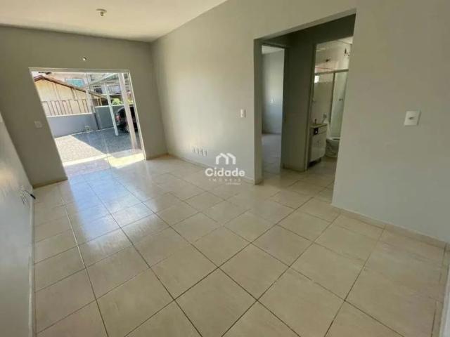 Apartamento com 2 quartos para alugar na Vila Lenzi, Jaraguá do Sul por R$ 2.000