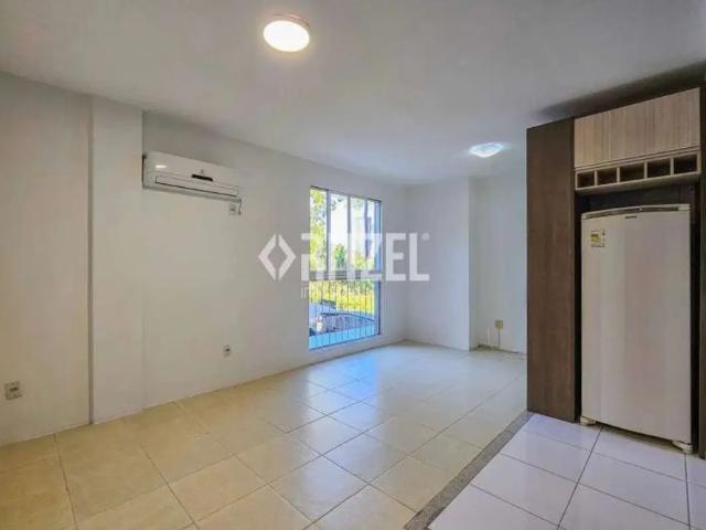 Apartamento com 2 quartos para alugar na Vila Nova, Novo Hamburgo