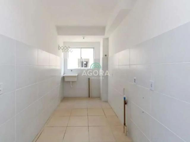 Apartamento com 2 quartos para alugar no Olaria, Canoas por R$ 950