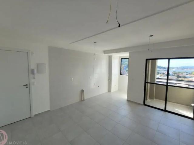 Apartamento com 2 quartos para alugar no Baependi, Jaraguá do Sul, 51 m2 por R$ 2.300
