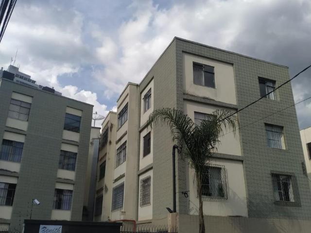 Apartamento com 2 quartos para alugar no bairro Barreiro, 60m²