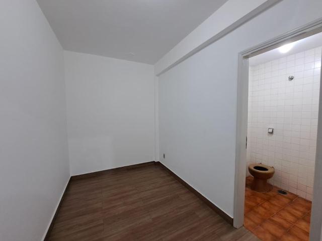 Apartamento com 2 quartos para alugar no bairro Centro