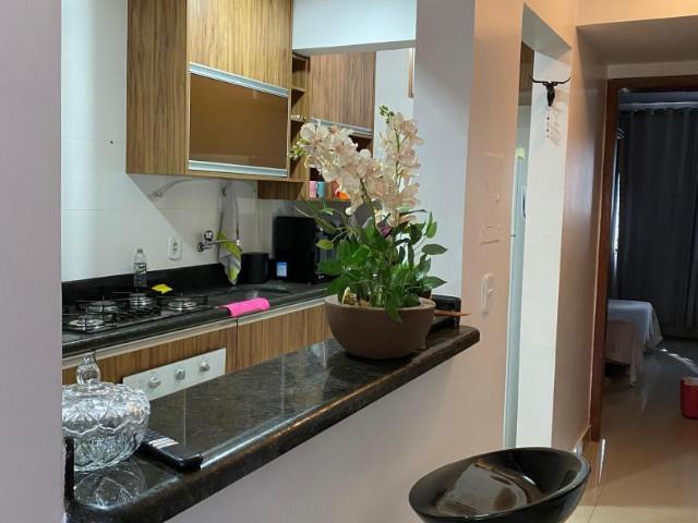Apartamento com 2 quartos para alugar no bairro Cruzeiro Novo, 77m²