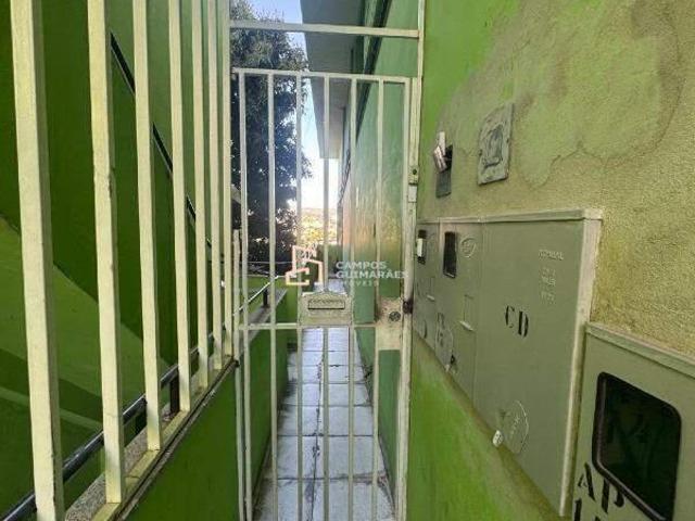Apartamento com 2 quartos para alugar no bairro Industrial, 60m²