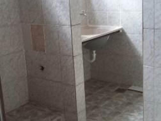 Apartamento com 2 quartos para alugar no bairro Itapoã