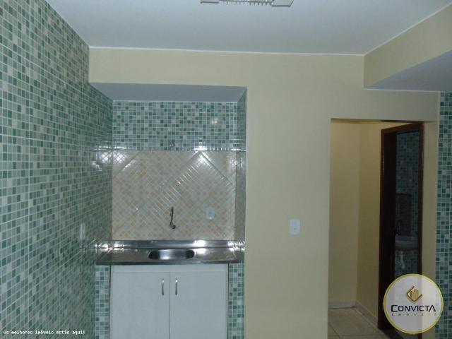 Apartamento com 2 quartos para alugar no bairro Setor Placa da Mercedes, 64m²