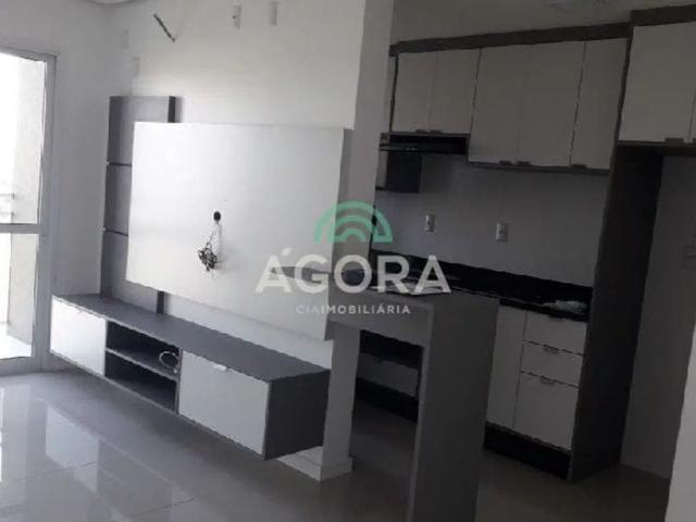 Apartamento com 2 quartos para alugar no Igara, Canoas por R$ 2.000
