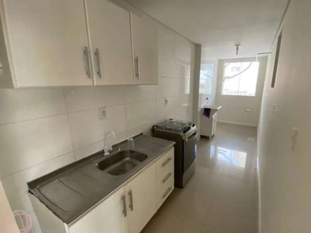 Apartamento com 2 quartos para alugar no Ilha da Figueira, Jaraguá do Sul, 75 m2 por R$ 1.950