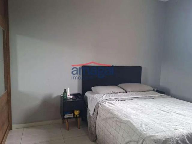 Apartamento com 2 quartos para alugar no Jardim Califórnia, Jacareí por R$ 2.000