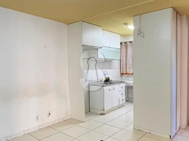 Apartamento com 2 quartos para alugar no Pinheiro, São Leopoldo por R$ 1.550